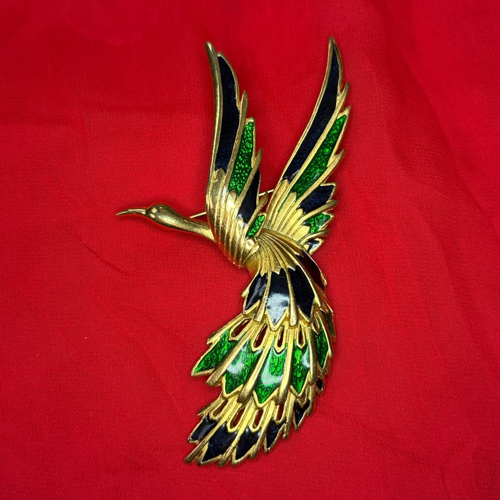 Vtg Sphinx Bird of Paradise Pin Brooch gold tone and enamel